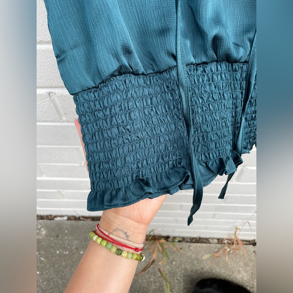 Paper Crane Ruffle Top - Picture 5 of 8